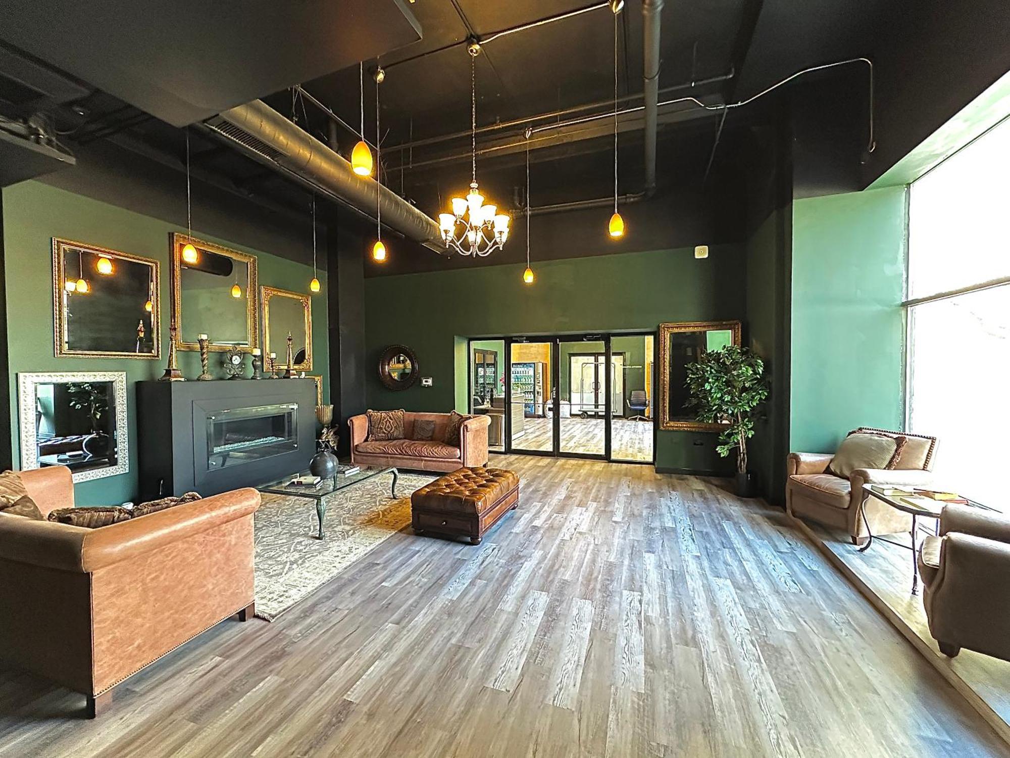 Mccormick Place Beautiful 2Br Apartment With Optional Parking Sleeps Up To 8 Near Soldier Field, Grant Park And Lakefront Trail ชิคาโก ภายนอก รูปภาพ